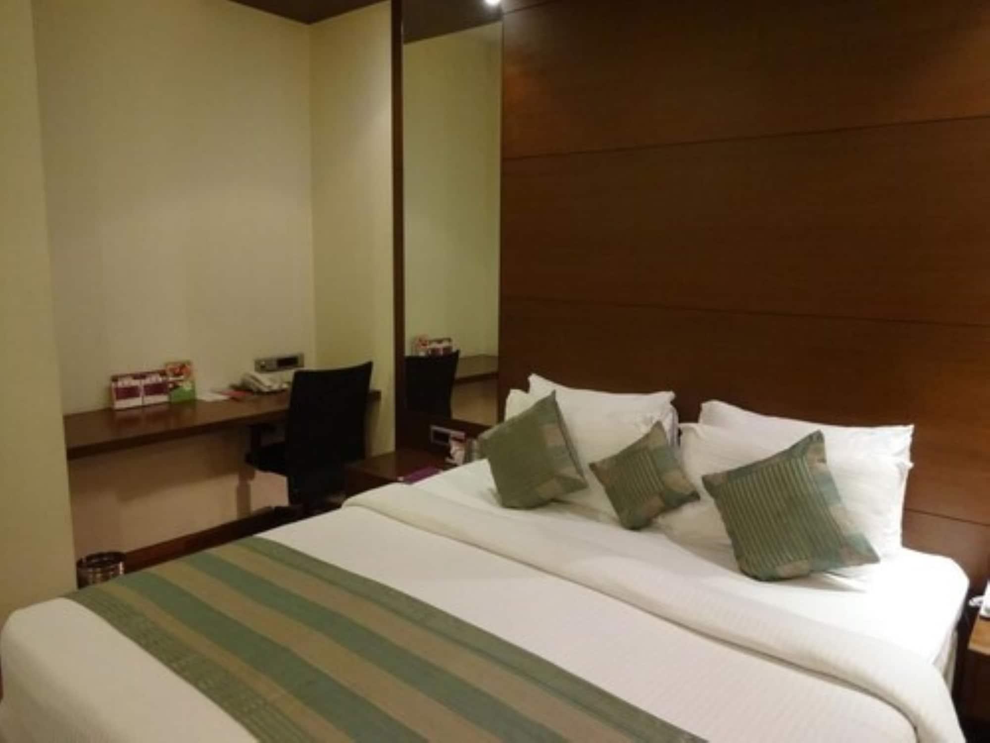 Minerva Grand Secunderabad Hotel Hyderabad Eksteriør billede