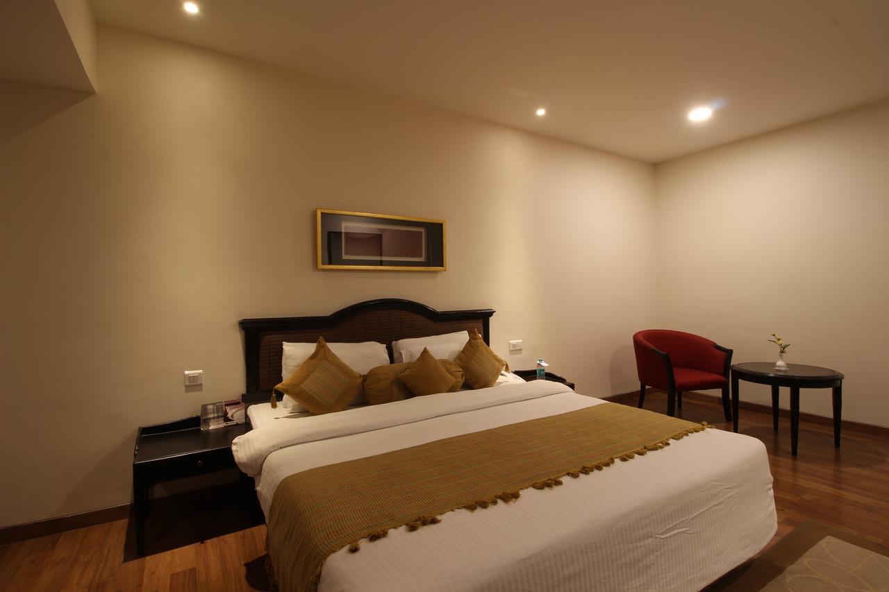 Minerva Grand Secunderabad Hotel Hyderabad Eksteriør billede