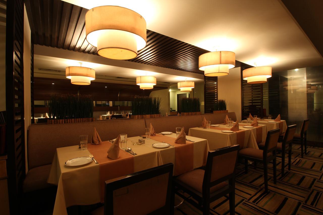 Minerva Grand Secunderabad Hotel Hyderabad Eksteriør billede
