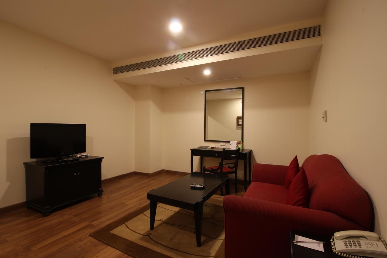 Minerva Grand Secunderabad Hotel Hyderabad Eksteriør billede