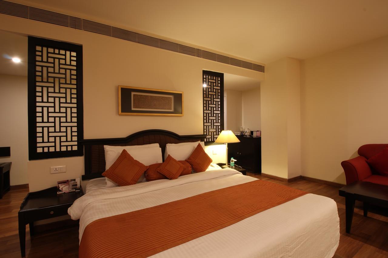 Minerva Grand Secunderabad Hotel Hyderabad Eksteriør billede