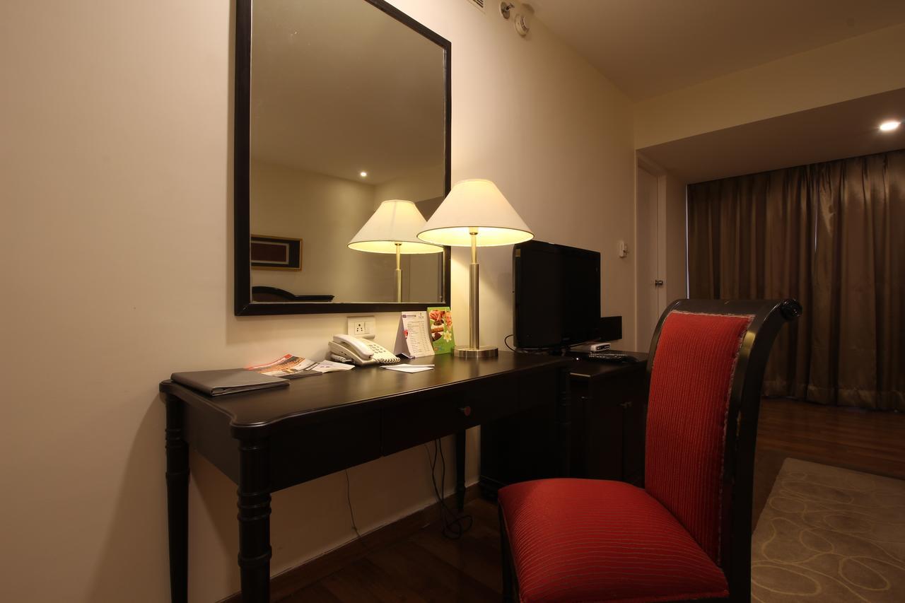 Minerva Grand Secunderabad Hotel Hyderabad Eksteriør billede
