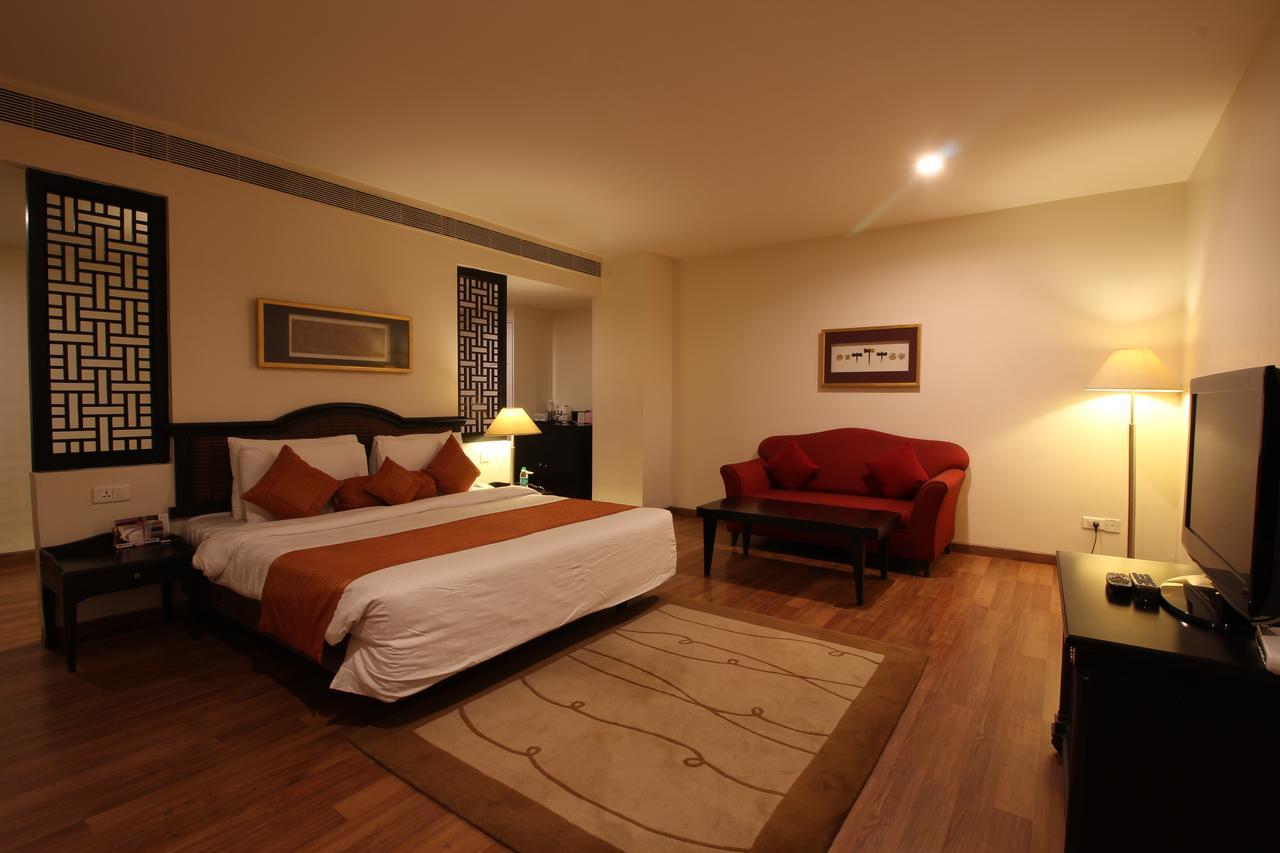 Minerva Grand Secunderabad Hotel Hyderabad Eksteriør billede