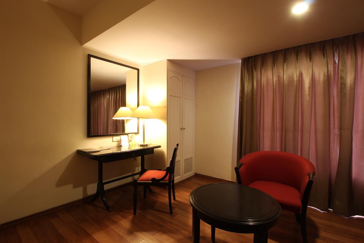 Minerva Grand Secunderabad Hotel Hyderabad Eksteriør billede