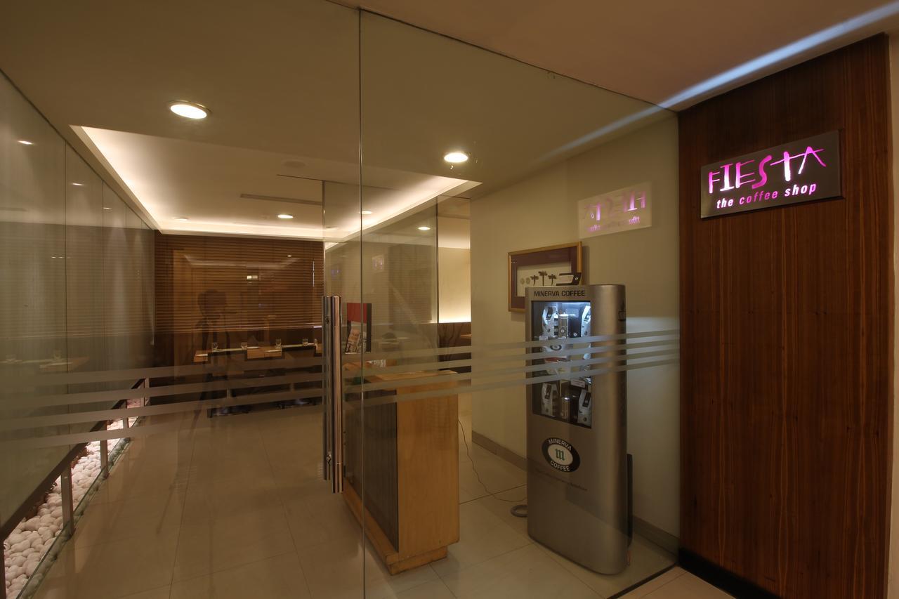 Minerva Grand Secunderabad Hotel Hyderabad Eksteriør billede