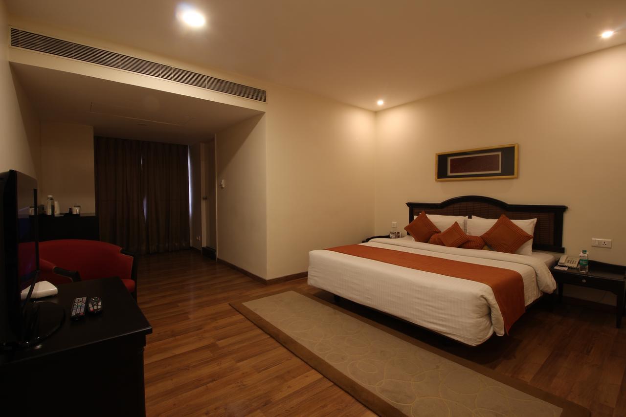 Minerva Grand Secunderabad Hotel Hyderabad Eksteriør billede