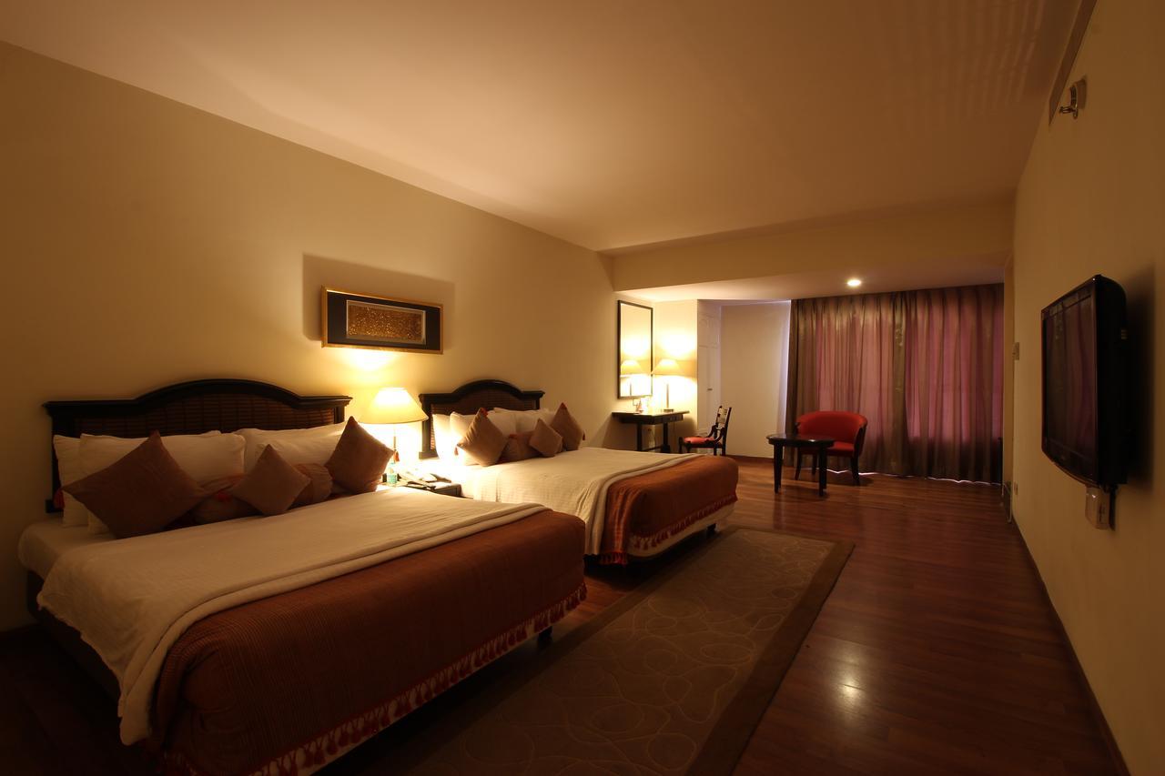 Minerva Grand Secunderabad Hotel Hyderabad Eksteriør billede